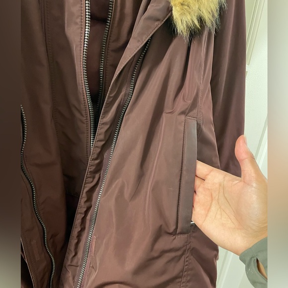 Aritzia Babaton Julian Parka - Picture 6 of 7